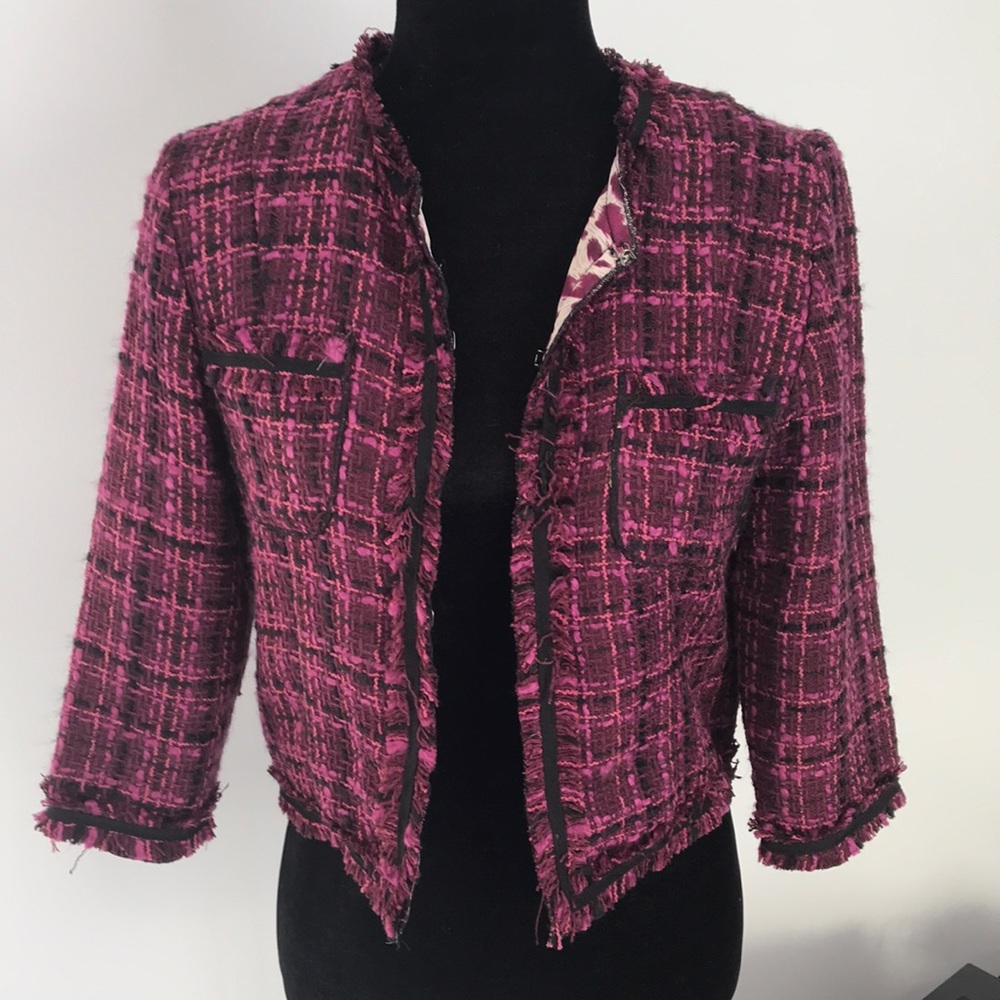 Spiegel Chanel type style jacket. Size XS. Rich burgundy color.